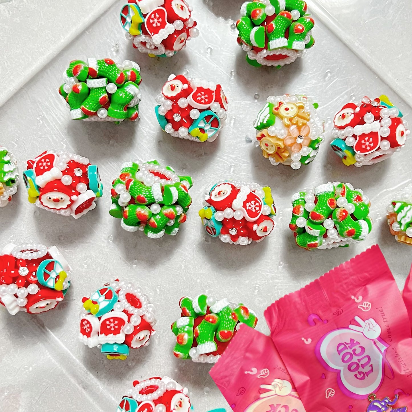 AriDIY Mix Christmas Fancy Beads for DIY Pen or Phone-chain (1pcs/ bag) -A37