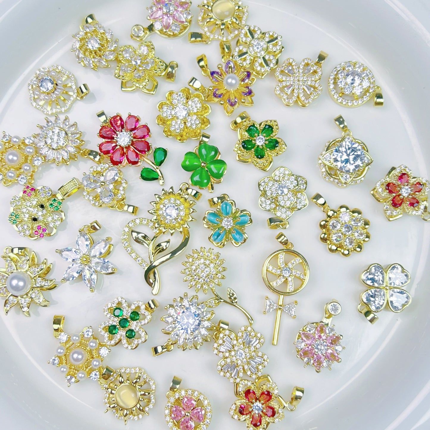 AriDIY Top Level Luxury 18k Gold / Heavy Silver Plated Color Keeping Spinning Pendant-- A59🔥Charm Game🔥