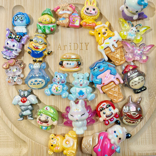 🔥CLEARENCE🔥( Win Total Triple or More) Cartoon UV Plated Charms Beads--A40 (1 to 4pcs/bag)(with hole)
